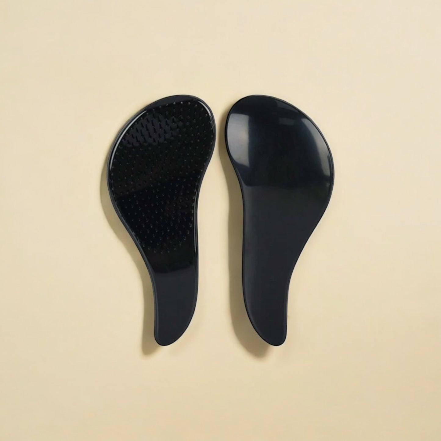 HAIR BRUSH