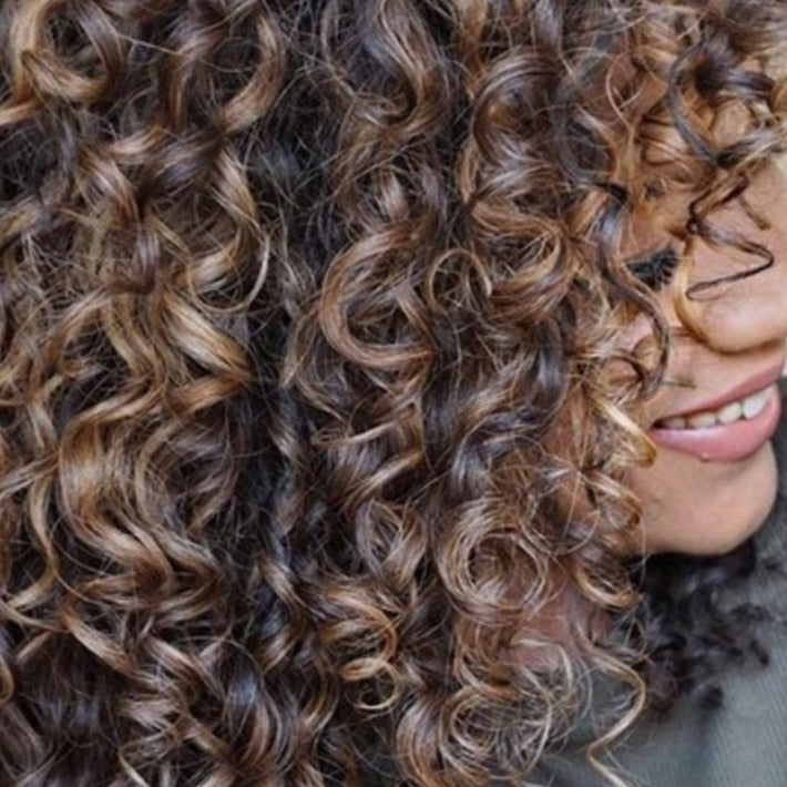 SHAMPOO FOR CURLY HAIR