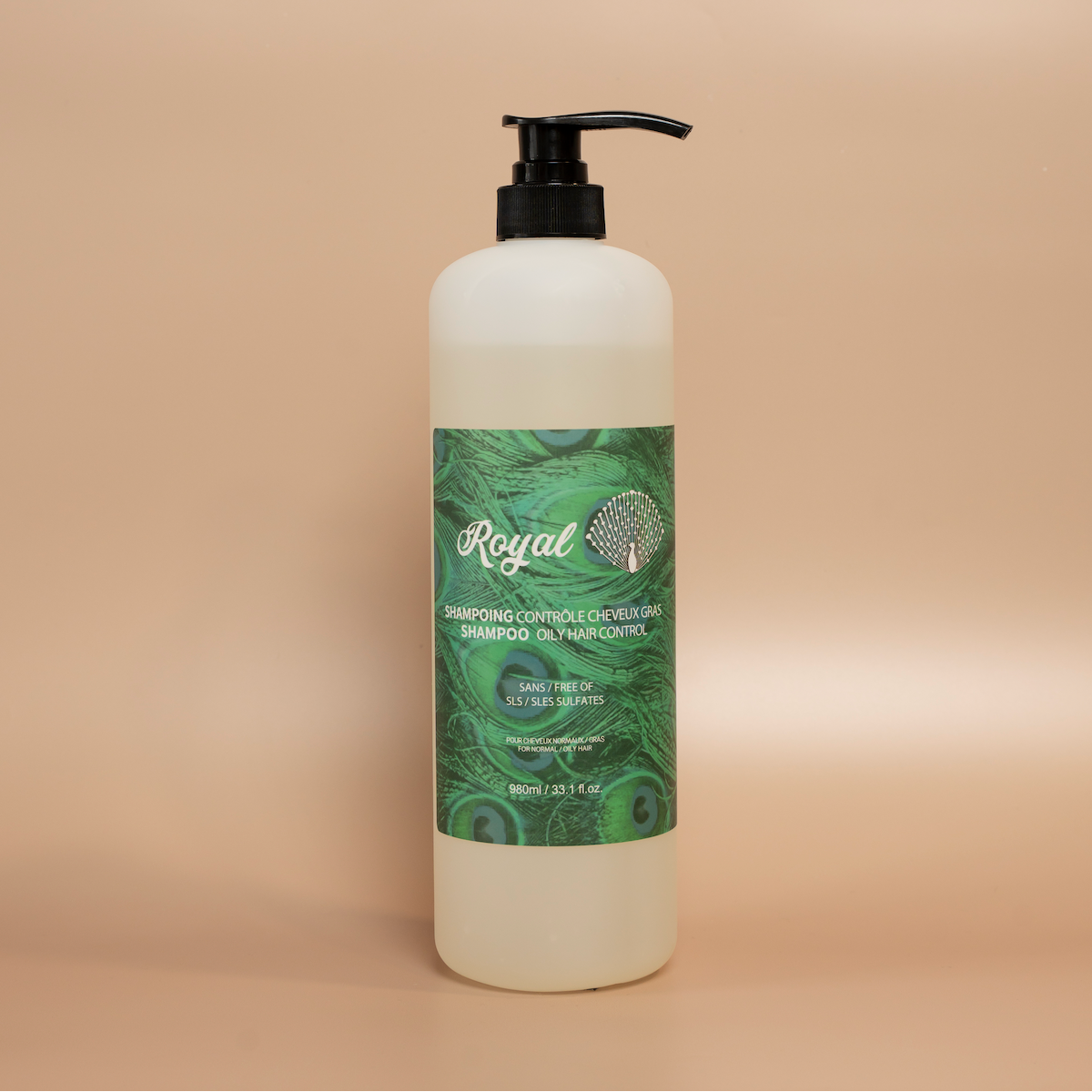 ROYAL Balance Shampoo 980 ml bottle photographed against a beige background.