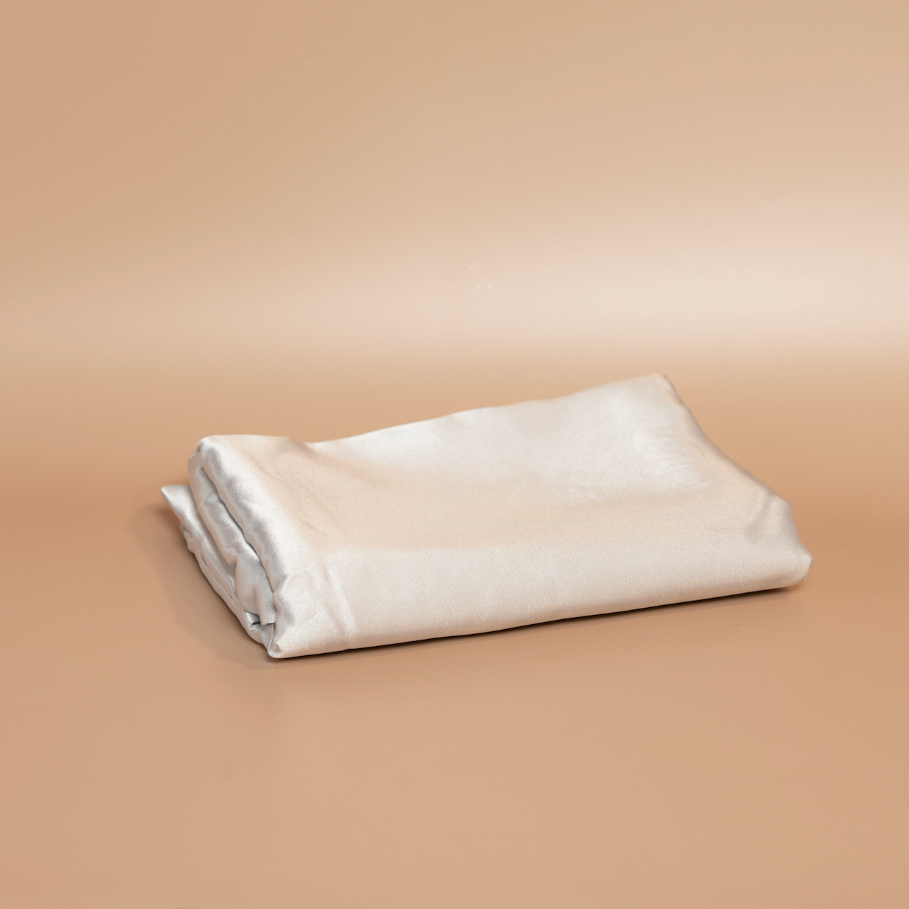 SATIN PILLOWCASE 